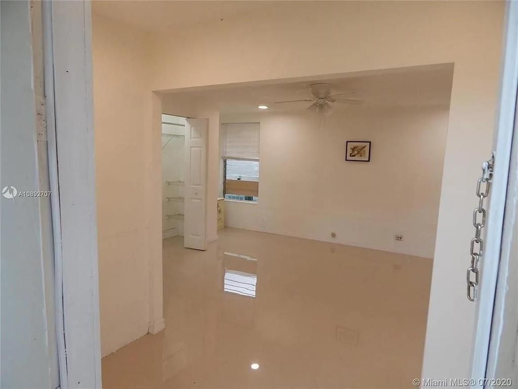 1111 N 25th Avenue, Hollywood, FL 33020 Photo