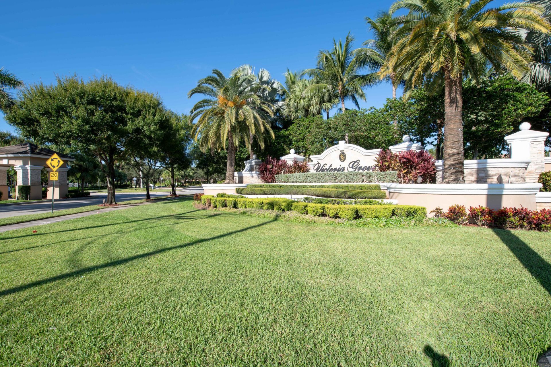 2009 Shoma Drive, West Palm Beach, FL 33414 Photo