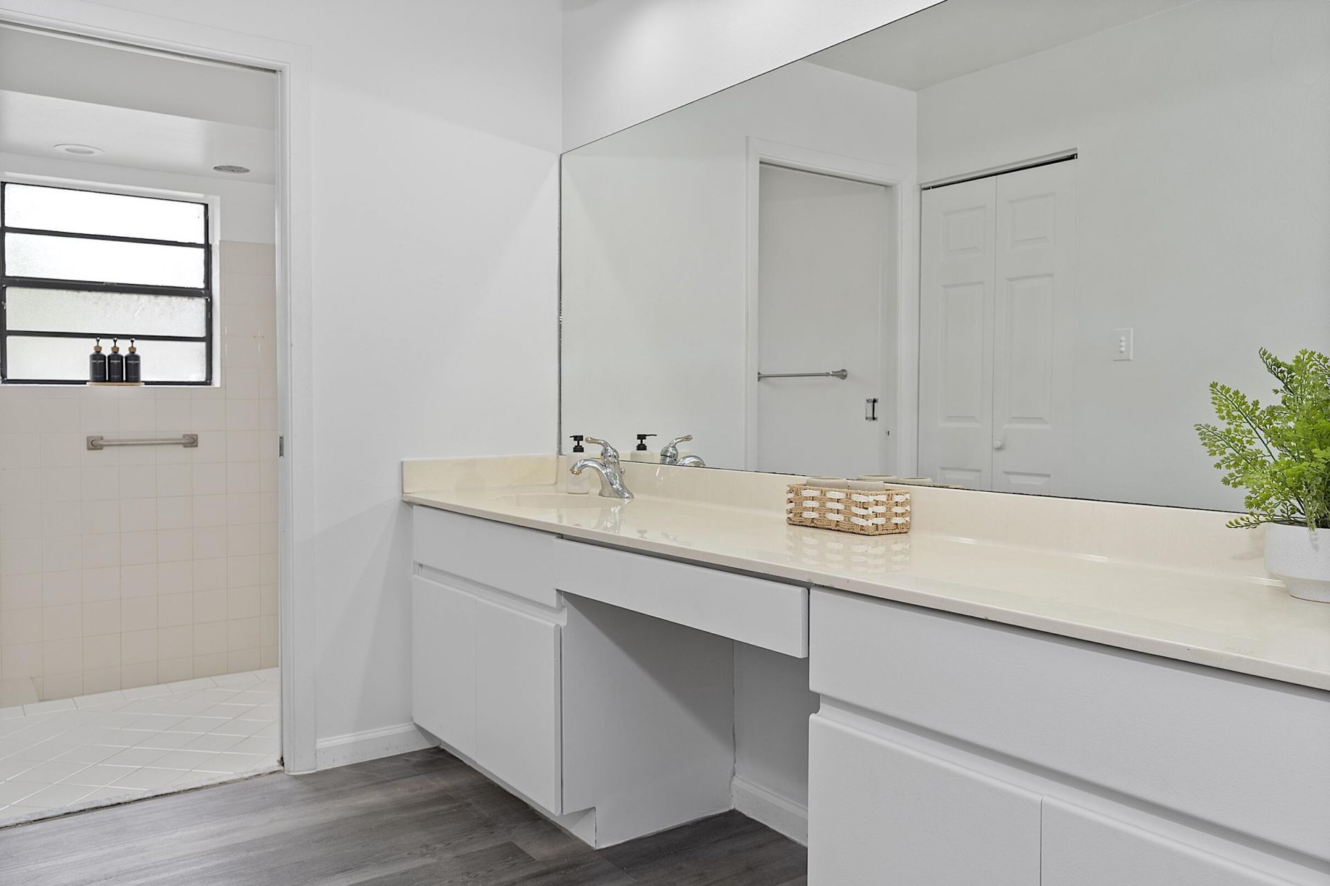 1955 Sacramento, Weston, FL 33326 Photo