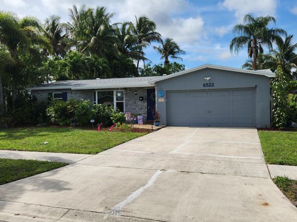 6522 NW 1st Street, Margate, FL 33063