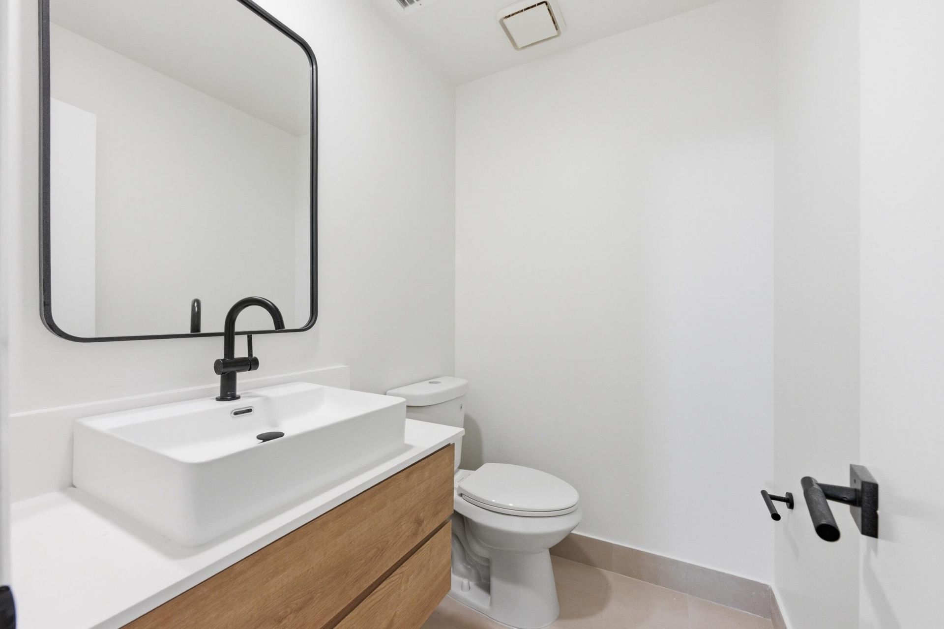 7710 NW 87th Avenue, Tamarac, FL 33321 Photo