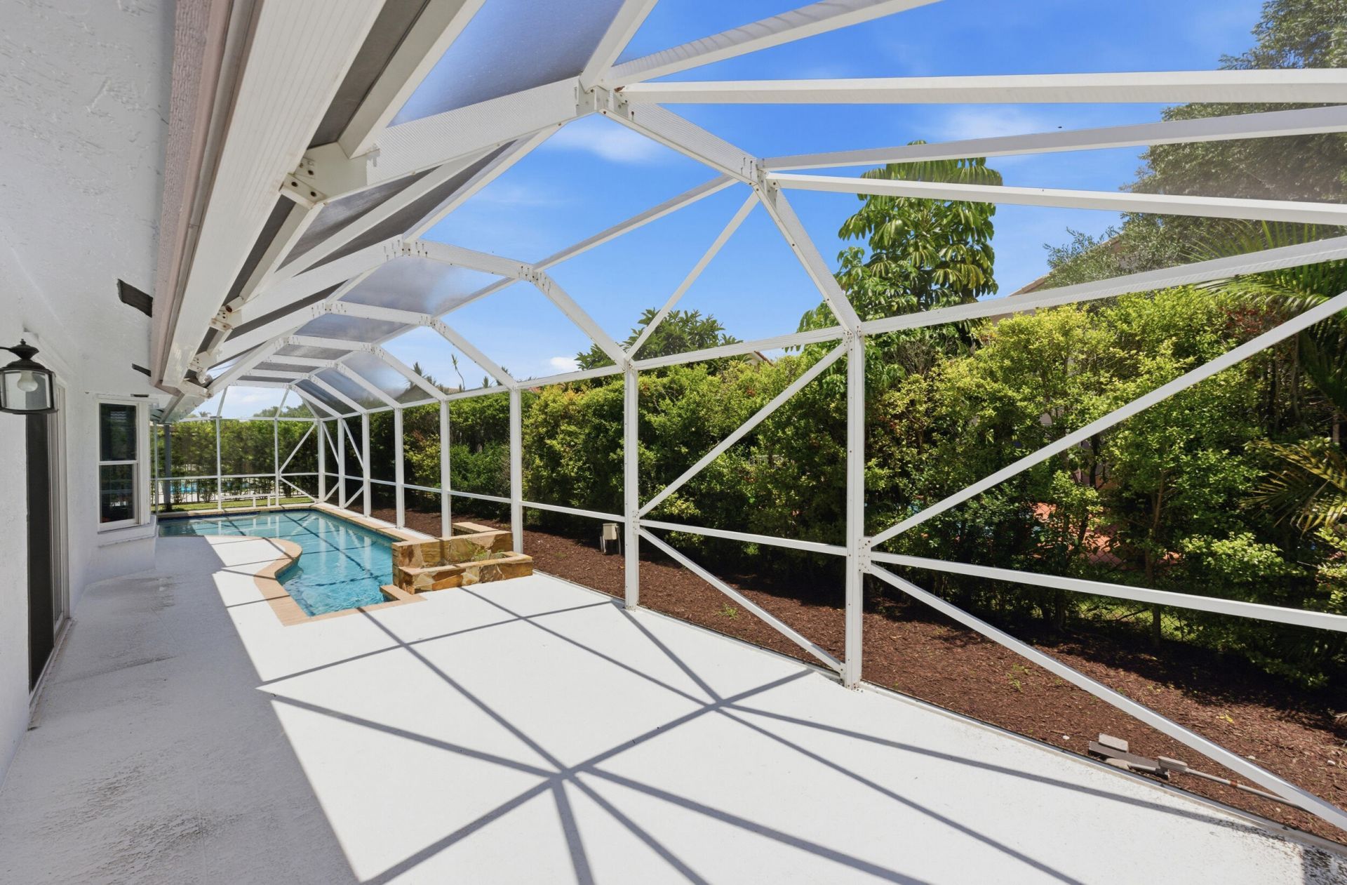7710 NW 87th Avenue, Tamarac, FL 33321 Photo