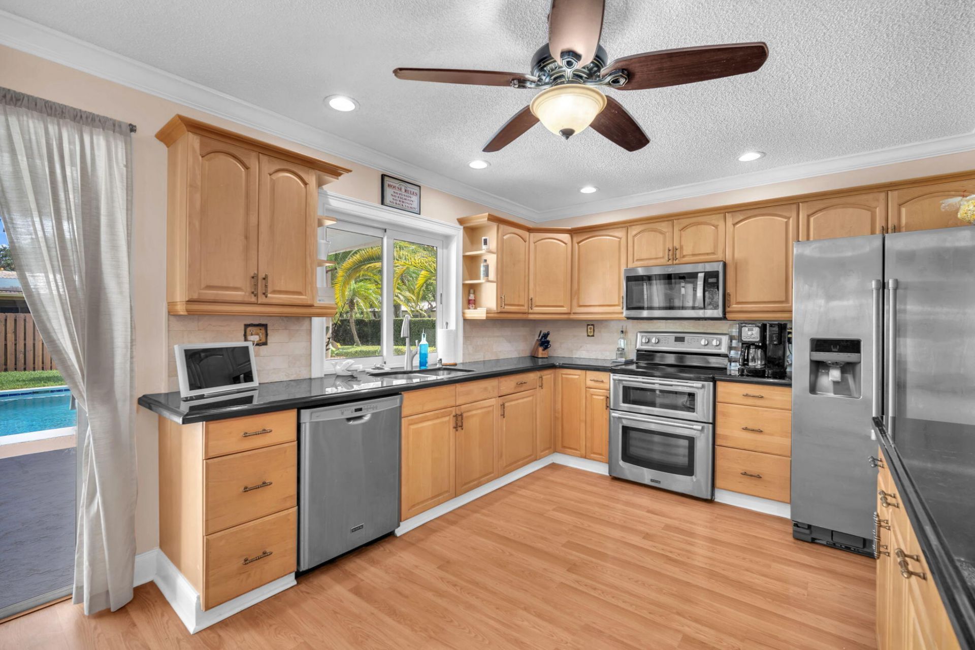 8235 NW 5th Street, Coral Springs, FL 33071 Photo