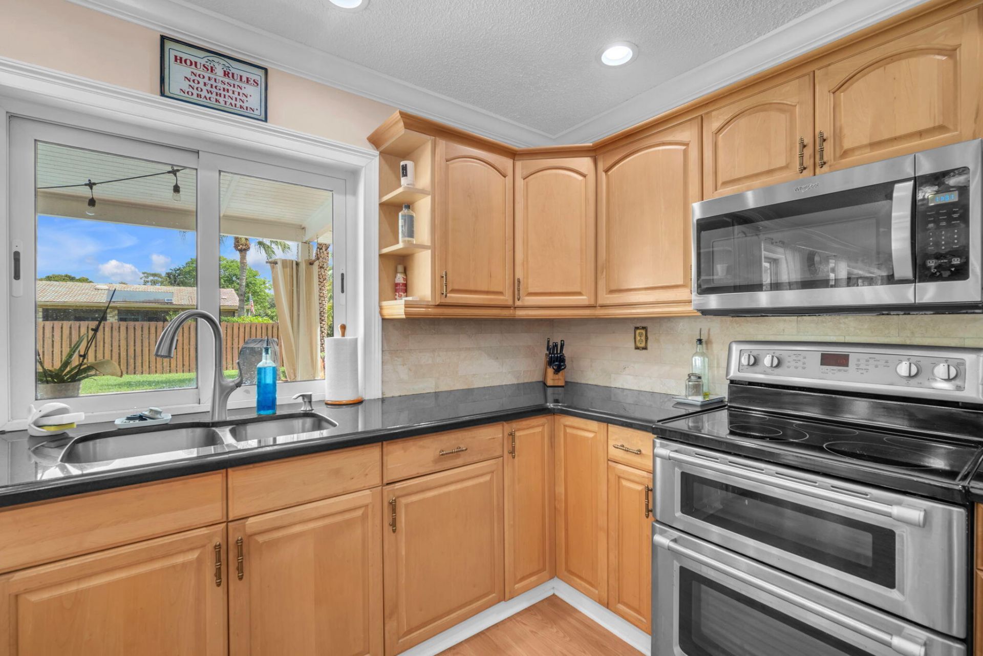 8235 NW 5th Street, Coral Springs, FL 33071 Photo
