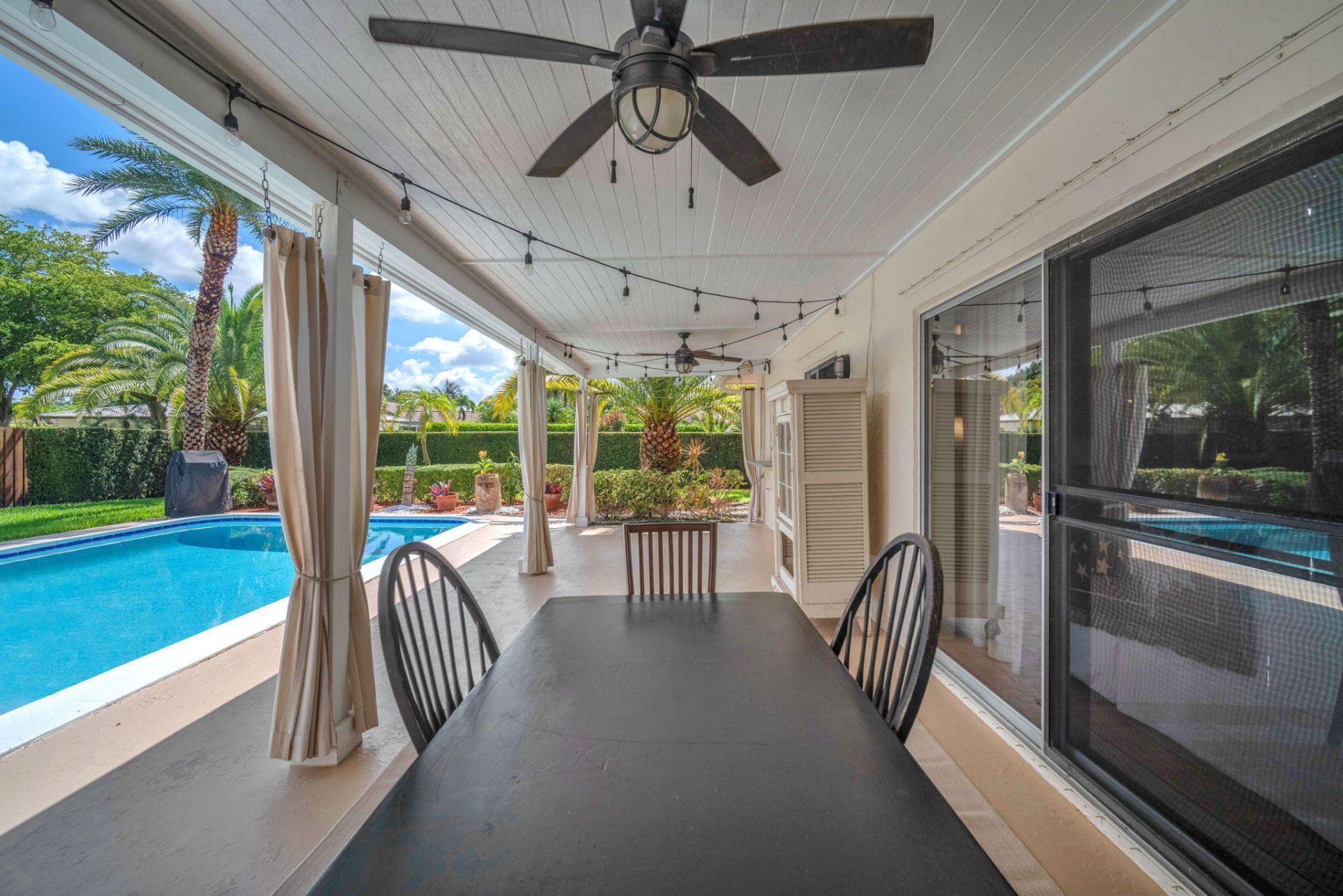 8235 NW 5th Street, Coral Springs, FL 33071 Photo