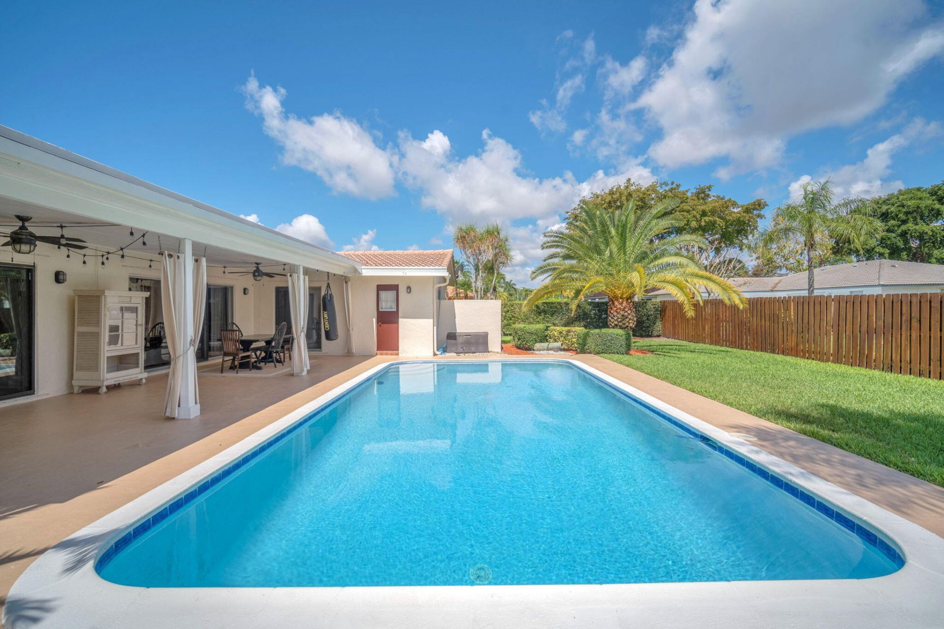 8235 NW 5th Street, Coral Springs, FL 33071 Photo