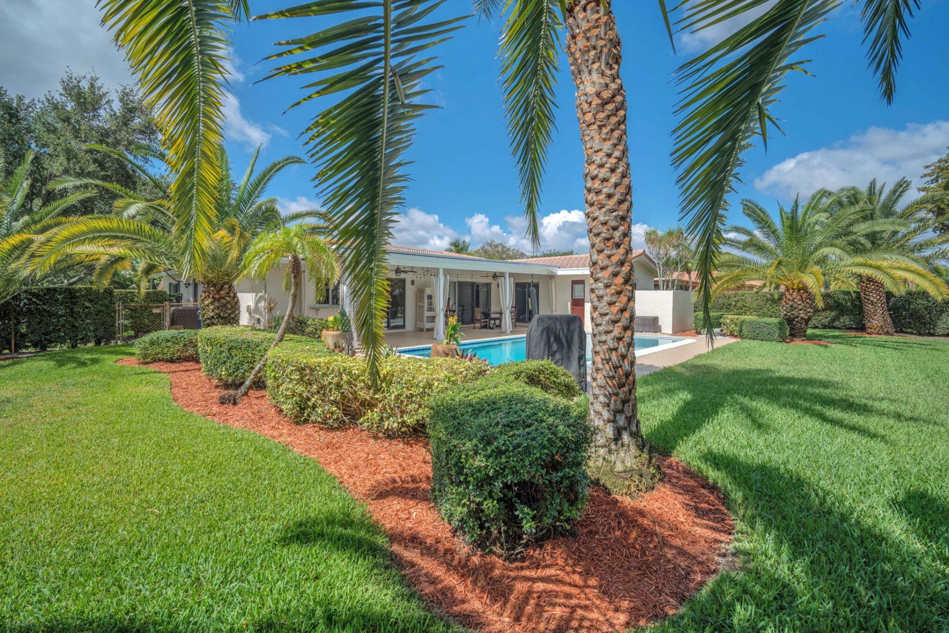8235 NW 5th Street, Coral Springs, FL 33071 Photo