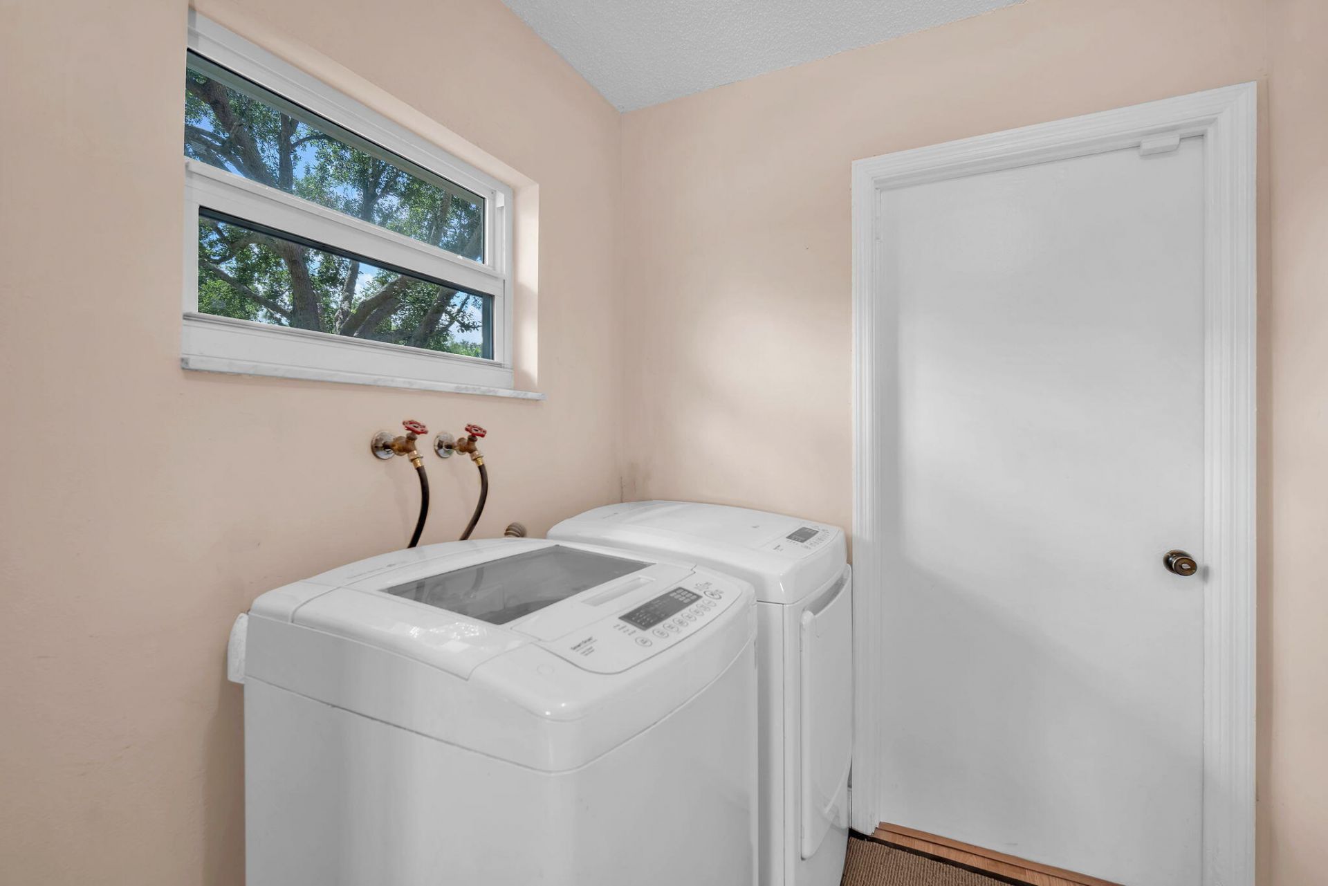 8235 NW 5th Street, Coral Springs, FL 33071 Photo