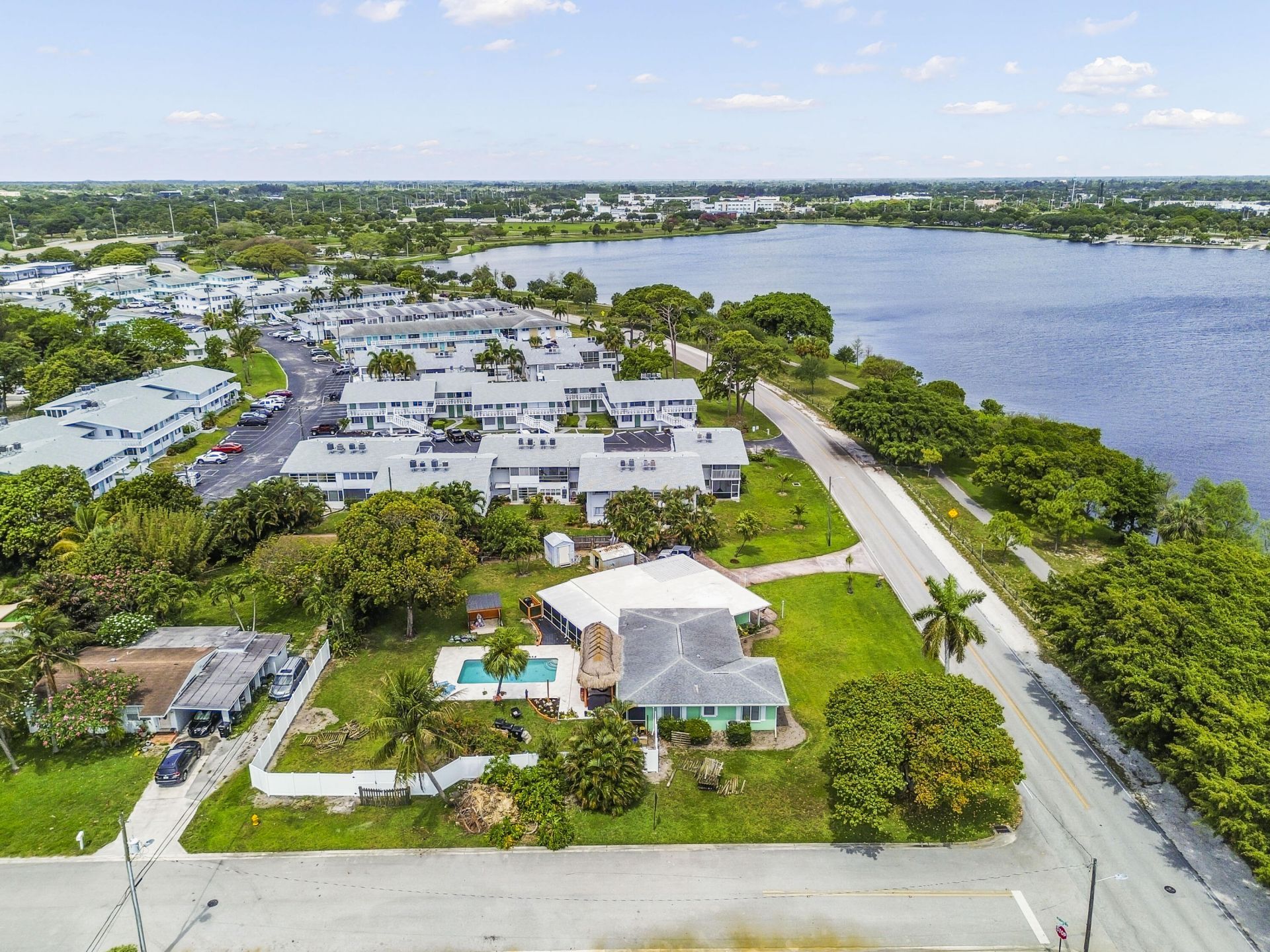 1950 Lake Osborne Drive, Unit 9, Lake Worth Beach, FL 33461 Photo