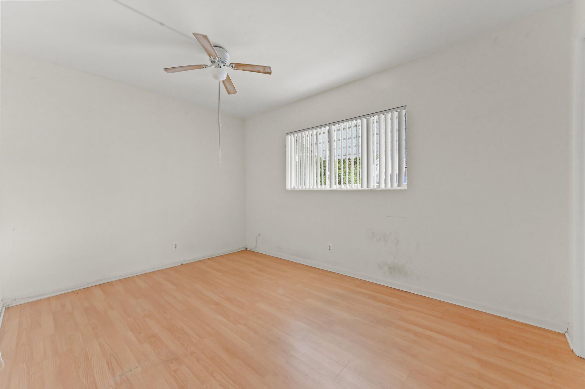 1950 Lake Osborne Drive, Unit 9, Lake Worth Beach, FL 33461 Photo