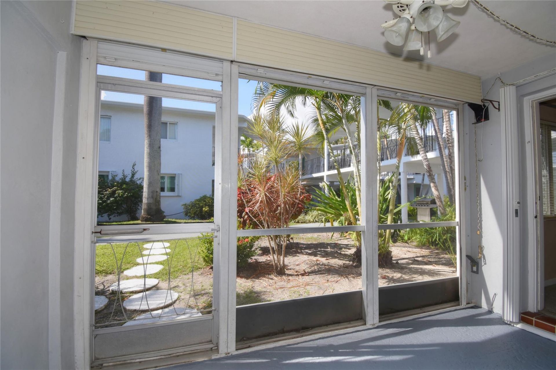 2161 NE 42nd Court, Unit 114, Lighthouse Point, FL 33064 Photo