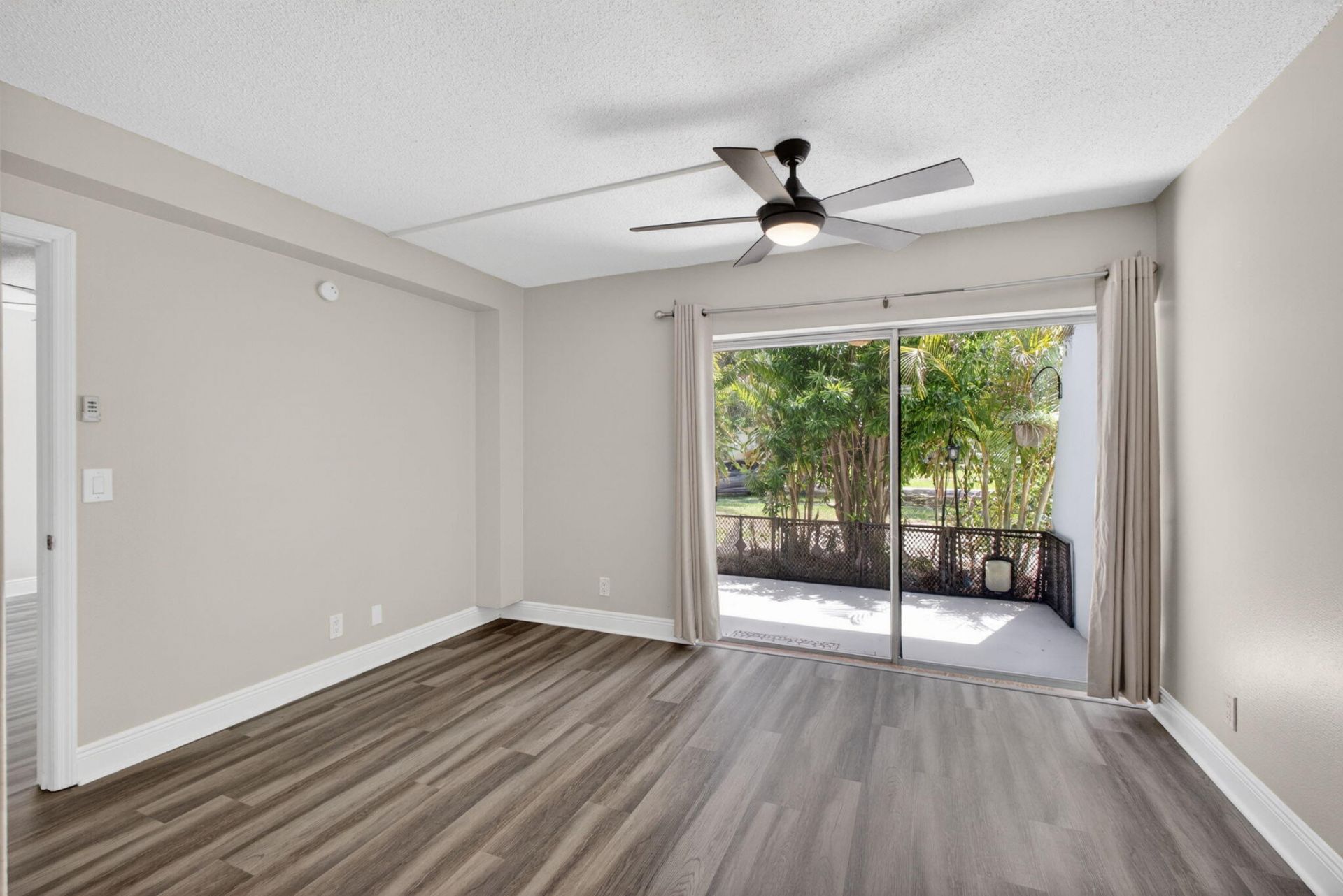 725 Hummingbird Way, Unit 109, North Palm Beach, FL 33408 Photo