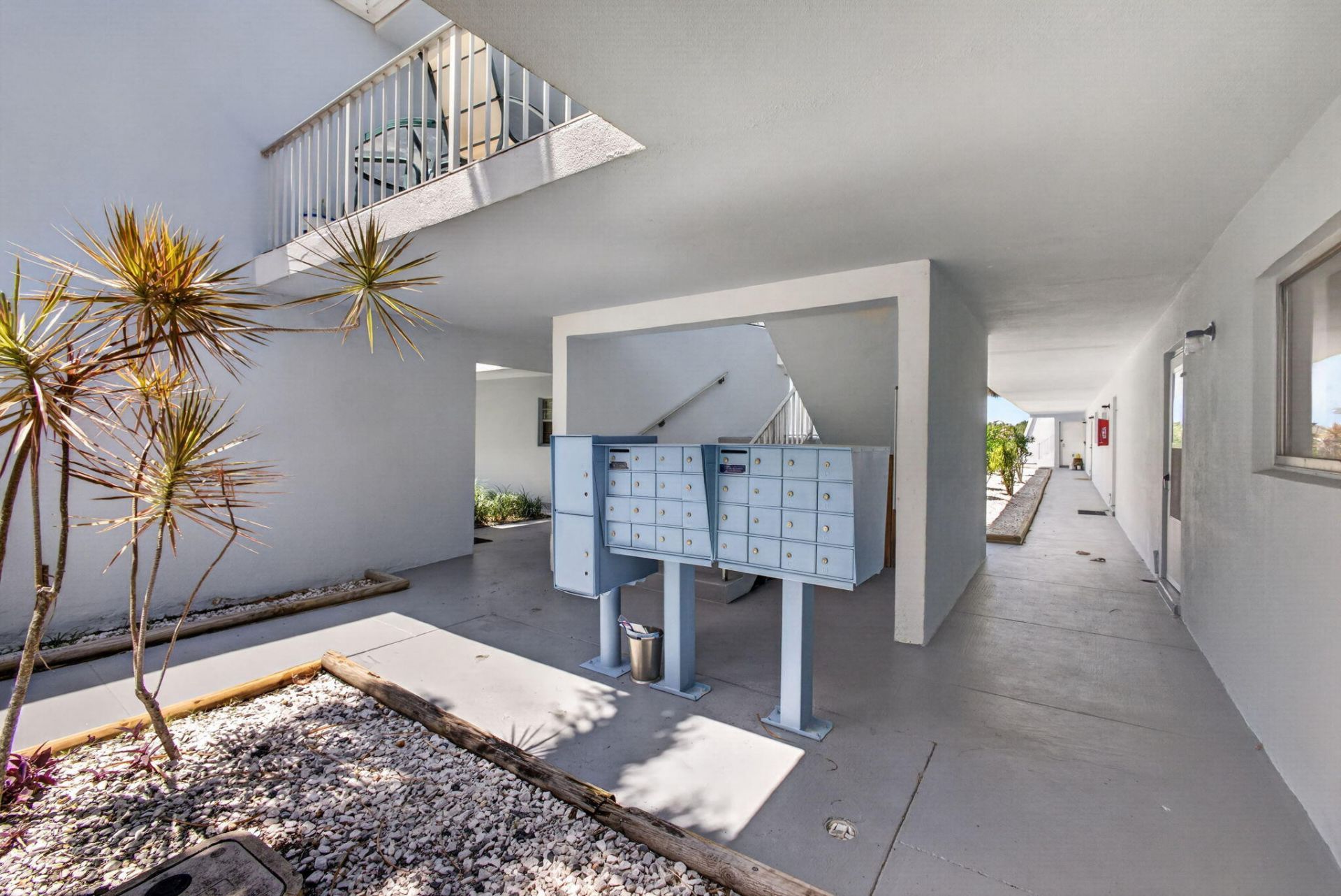 725 Hummingbird Way, Unit 109, North Palm Beach, FL 33408 Photo