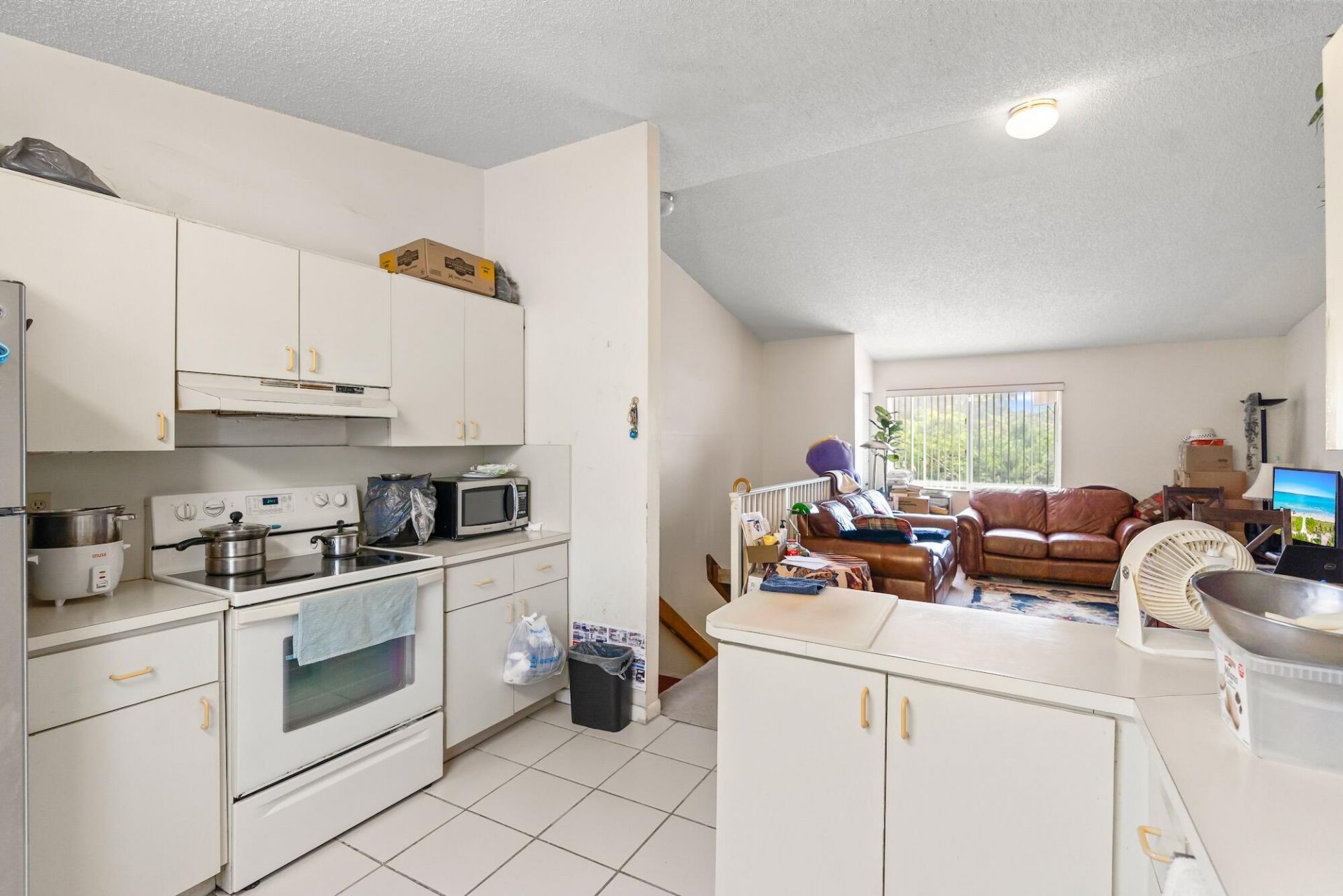 8039 Lake Drive, Unit 205, Doral, FL 33166 Photo