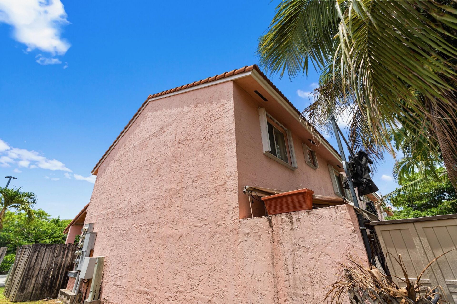 8039 Lake Drive, Unit 205, Doral, FL 33166 Photo