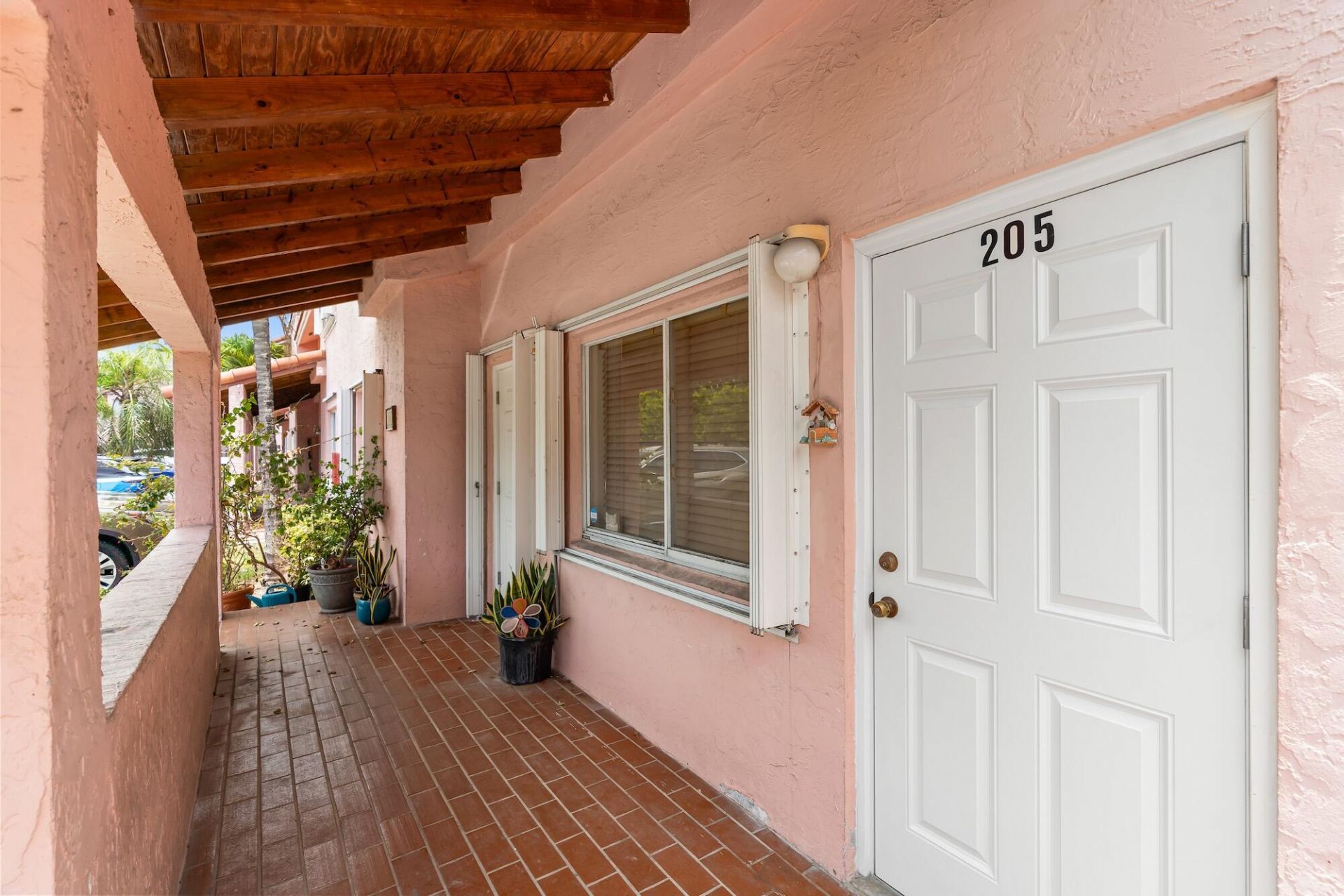 8039 Lake Drive, Unit 205, Doral, FL 33166 Photo