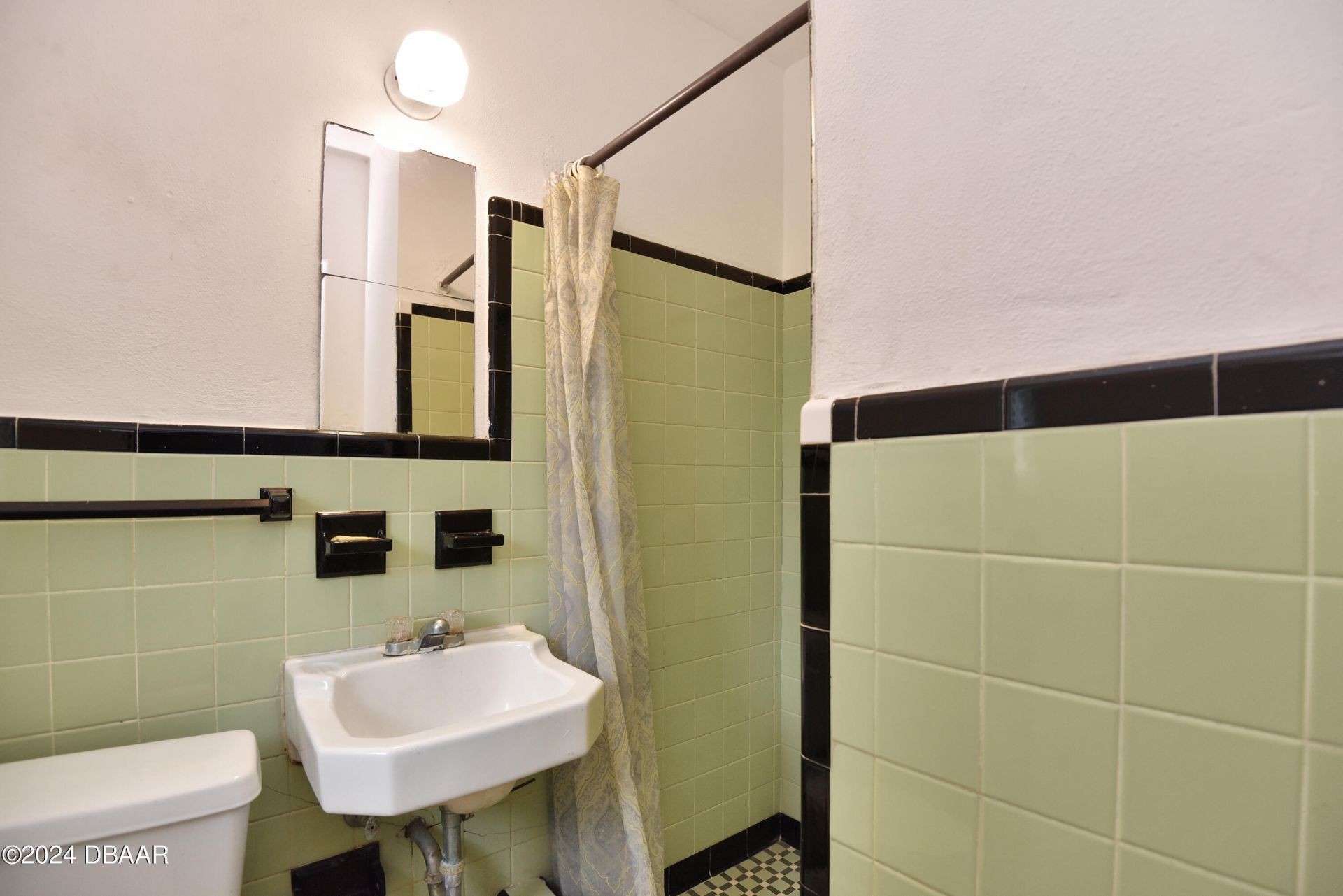 1028 Ridgewood Avenue, Holly Hill, FL 32117 Photo