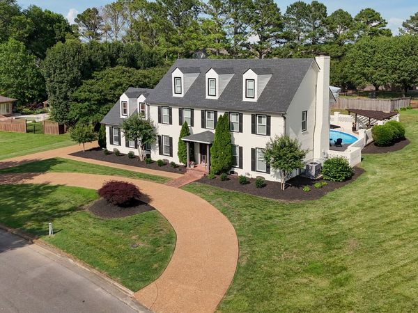 2520 Shannon Dr, Murfreesboro, TN 37129