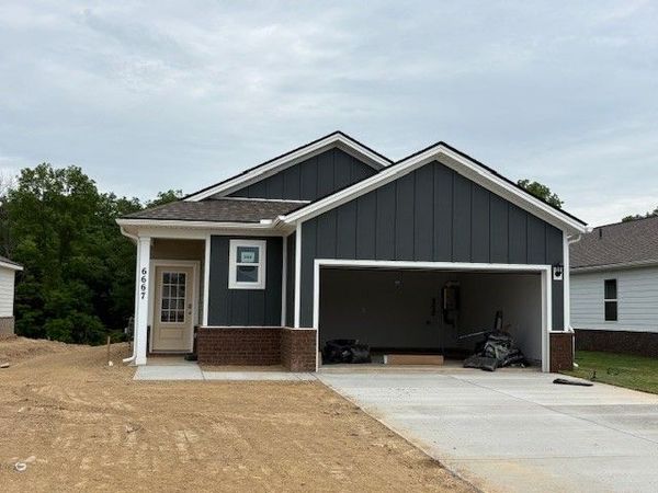6667 Japonica Lane, White House, TN 37188