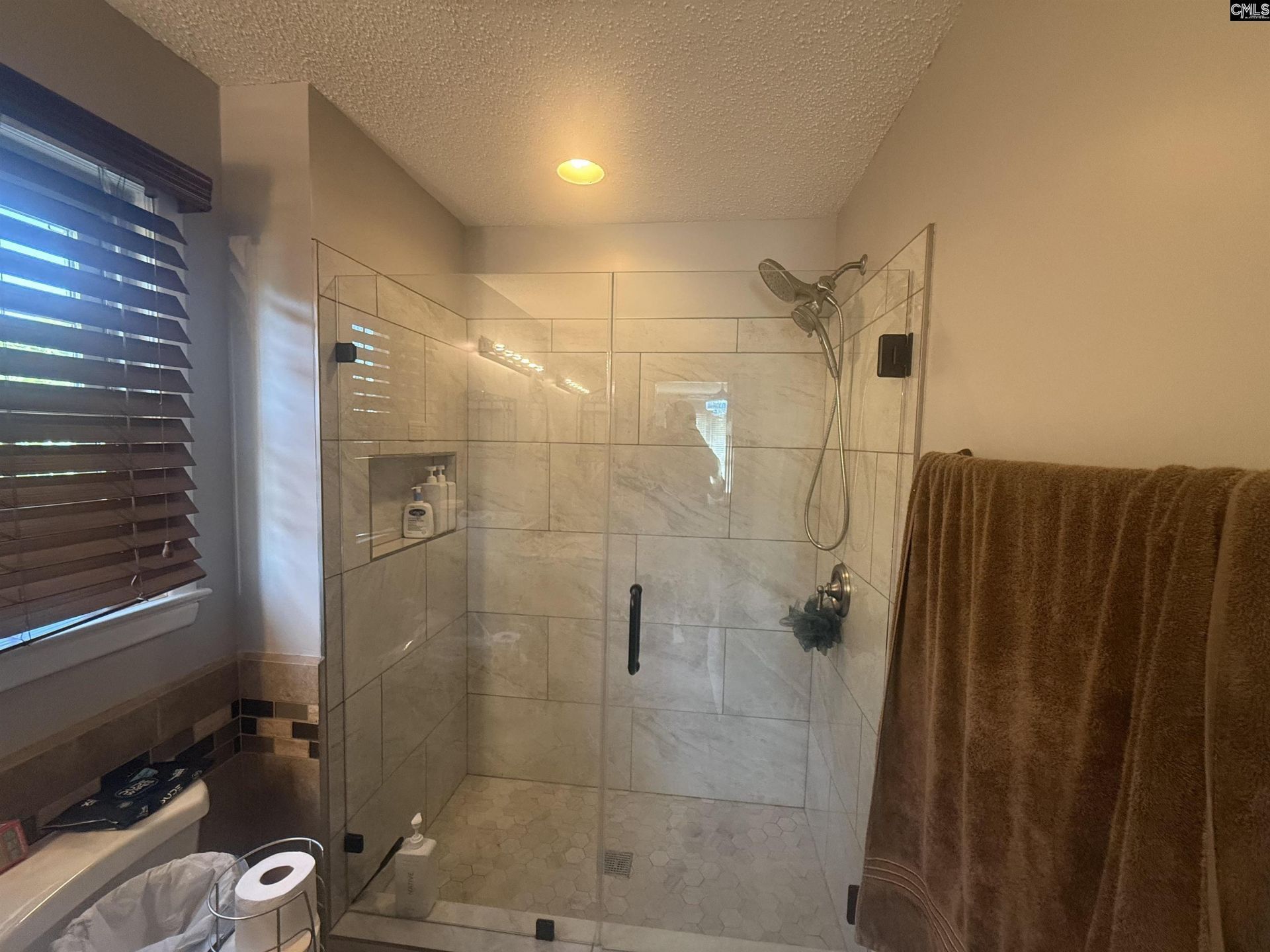 9817 Dunbarton Drive Photo 13