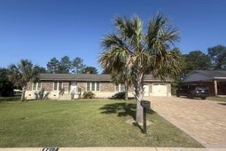 9817 Dunbarton Drive photo 4