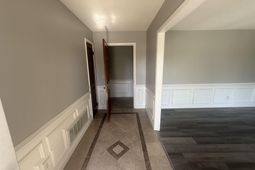 9817 Dunbarton Drive photo 4