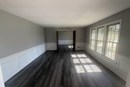 9817 Dunbarton Drive photo 4