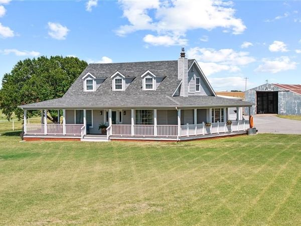 12010 N 2260 Road, Cordell, OK 73632