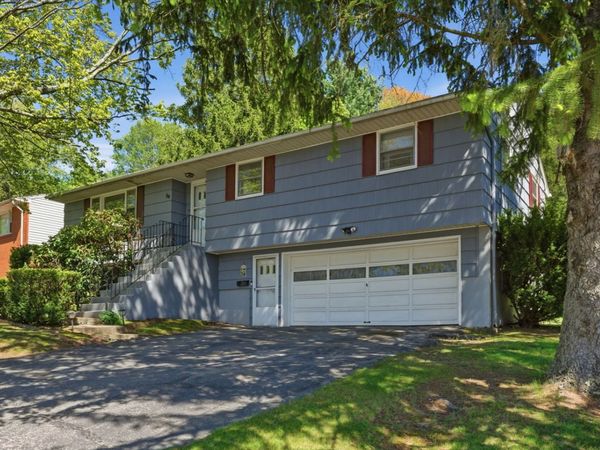 94 Windy, Waterbury, CT 06705