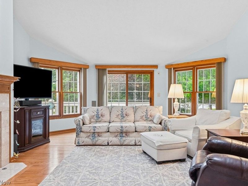 444 Shannon Drive, Wadsworth, OH 44281 Photo 9