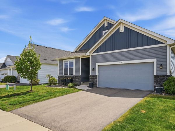 4565 Cobalt Lane, Woodbury, MN 55129