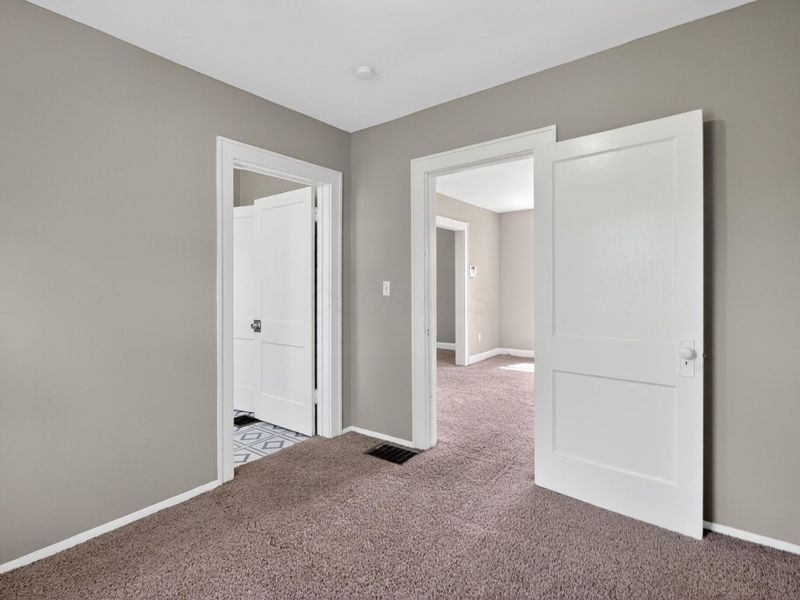 2025 Sale Road , Columbus, OH 43224 Photo 11