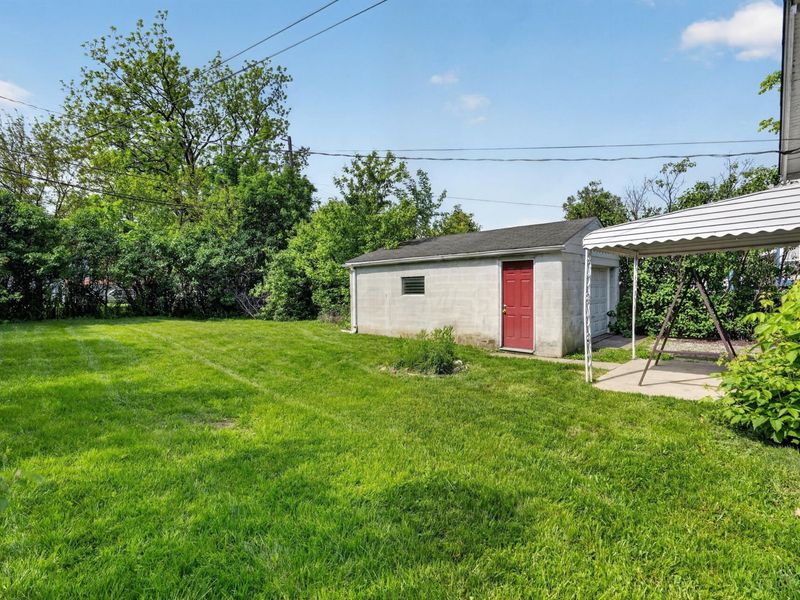 2025 Sale Road , Columbus, OH 43224 Photo 2