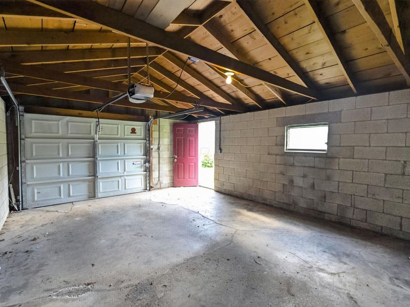 2025 Sale Road , Columbus, OH 43224 Photo 6