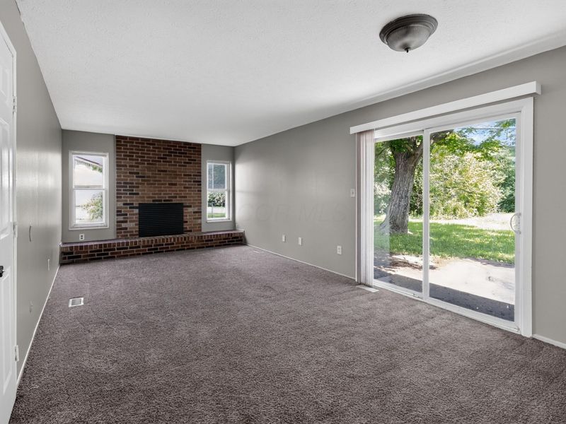 58 Huber Village Boulevard, Westerville, OH 43081 Photo 11