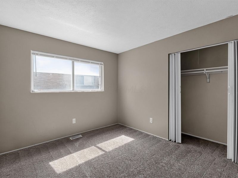 58 Huber Village Boulevard, Westerville, OH 43081 Photo 25