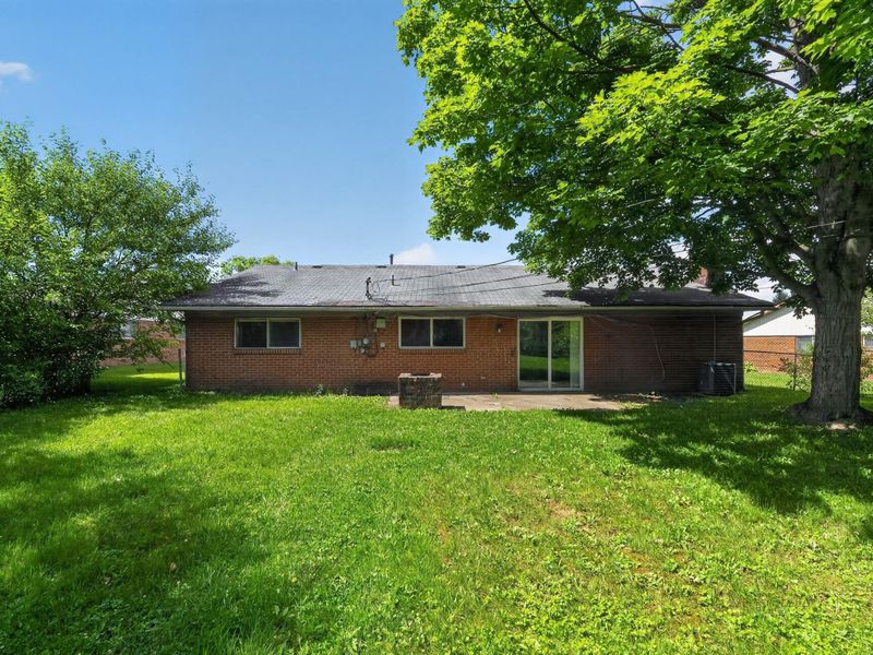 58 Huber Village Boulevard, Westerville, OH 43081 Photo 4