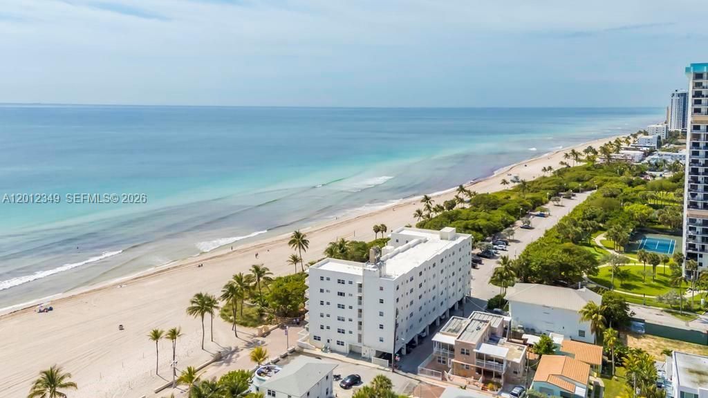 901 S Surf Rd , Unit 404, Hollywood, FL 33019 Photo
