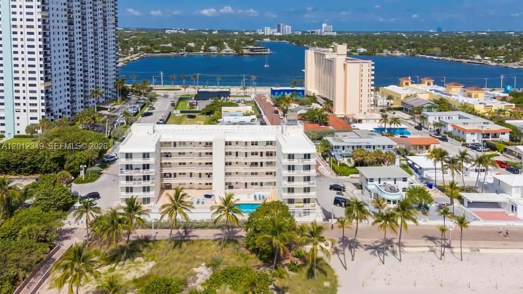 901 S Surf Rd , Unit 404, Hollywood, FL 33019 Photo