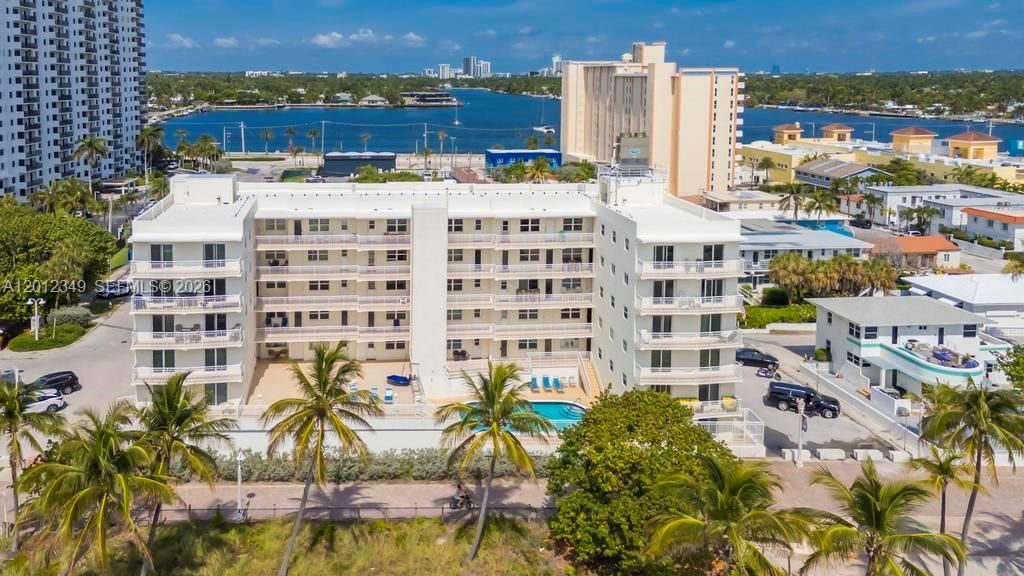 901 S Surf Rd , Unit 404, Hollywood, FL 33019 Photo