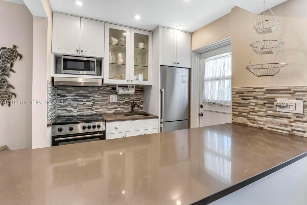 901 S Surf Rd , Unit 404, Hollywood, FL 33019 Photo