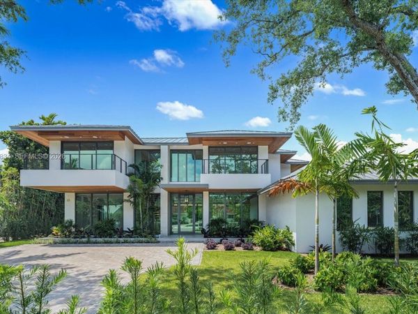 5890 SW 82nd St, South Miami, FL 33143