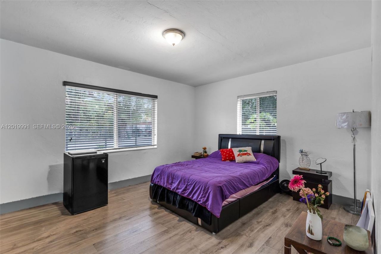 Please Call For Address, Miami, FL 33168 Photo