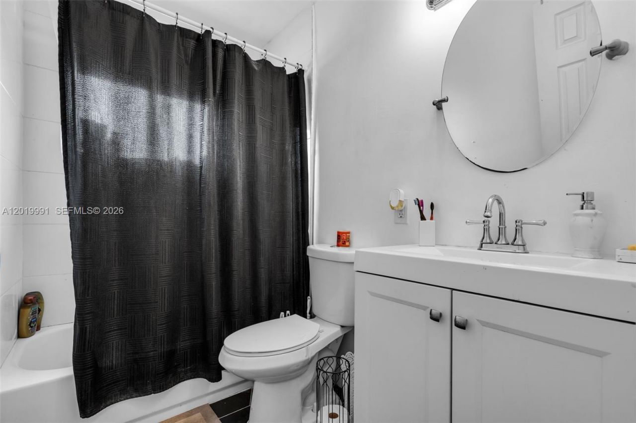 Please Call For Address, Miami, FL 33168 Photo