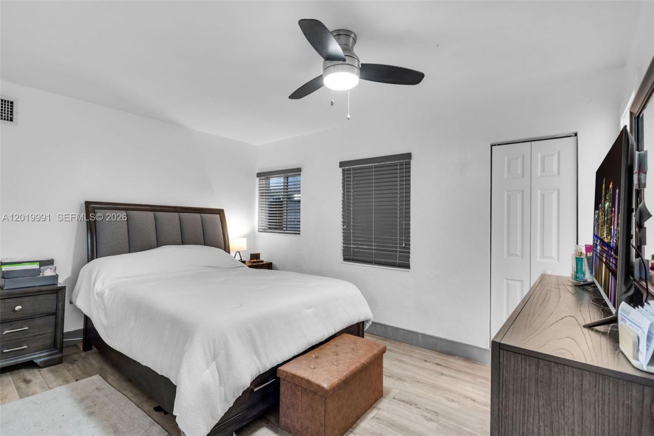 Please Call For Address, Miami, FL 33168 Photo