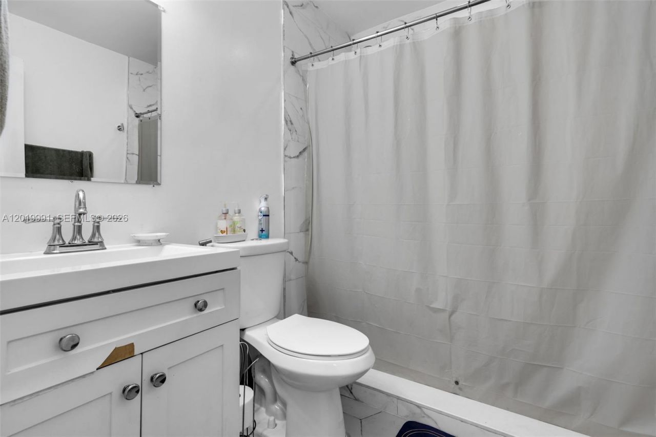 Please Call For Address, Miami, FL 33168 Photo