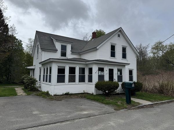 58 Emerald St, Winchendon, MA 01475