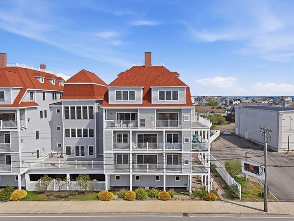 233 Beach Rd, Unit A11, Salisbury, MA 01952