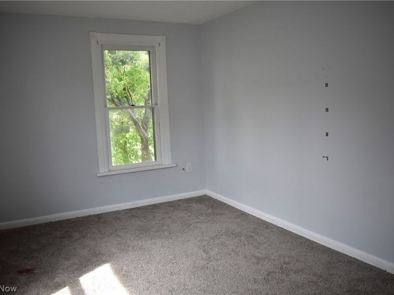 246 E 7th Street, Salem, OH 44460 Photo 9