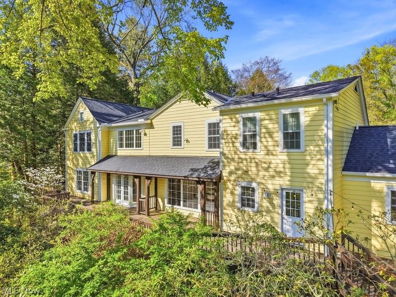 50 Park Lane, Chagrin Falls, OH 44022 Photo 4